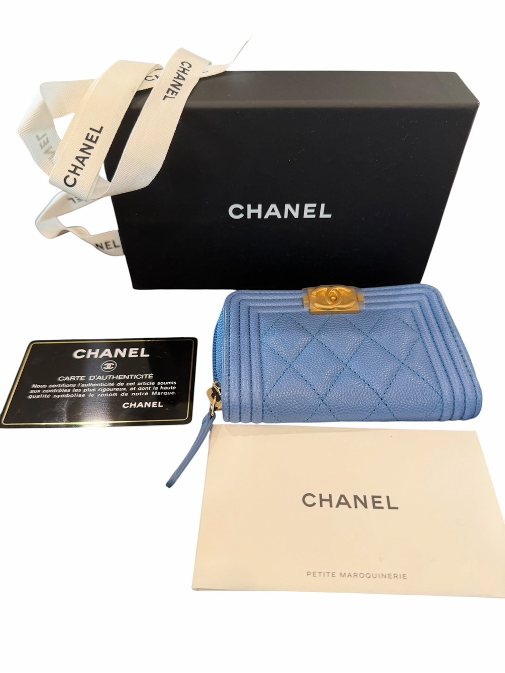 CHANEL NWOT Boy Light Blue Quilted Zip Coin Card Zip Wallet with Gold CC Accent
